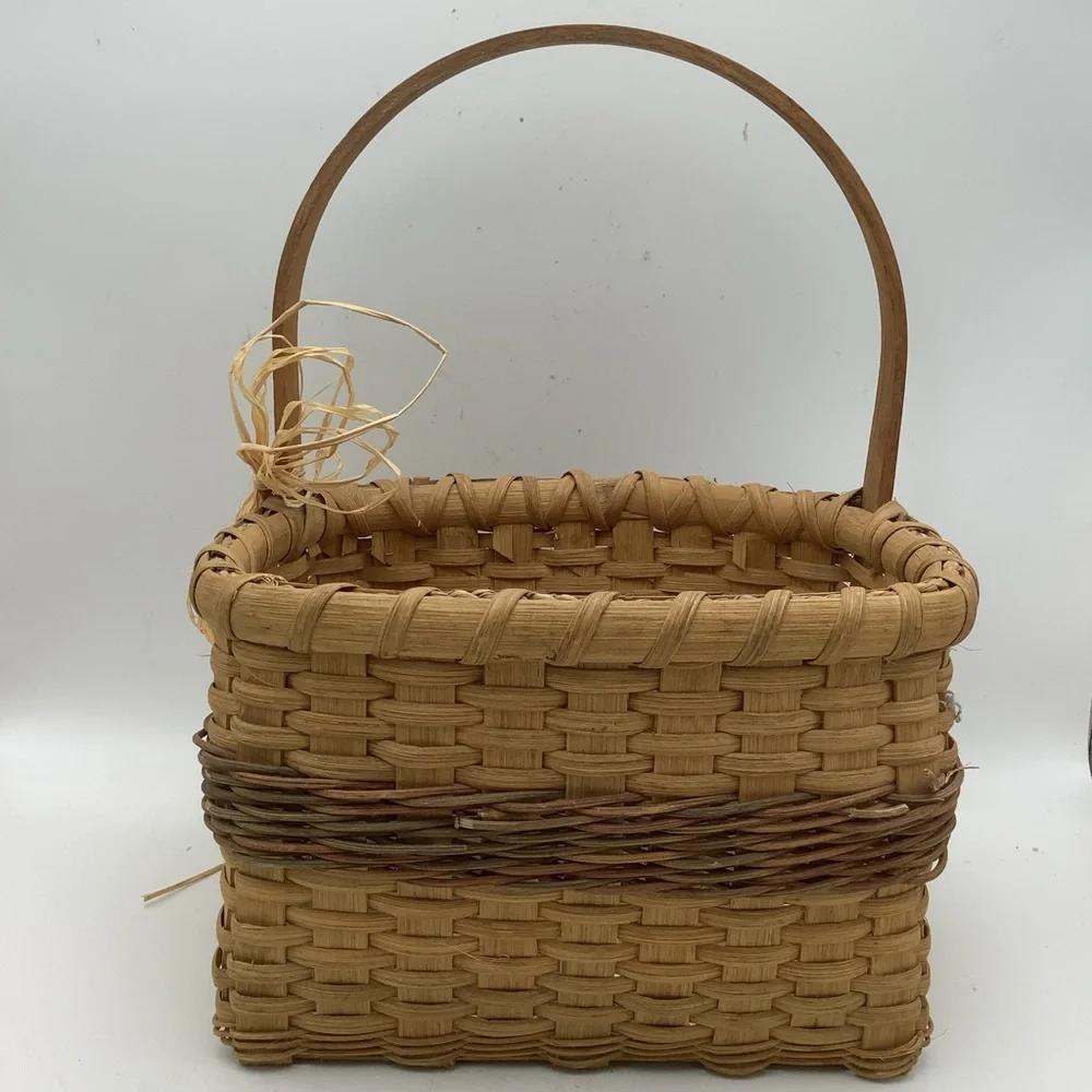 Vintage Handcrafted Tan Woven Basket